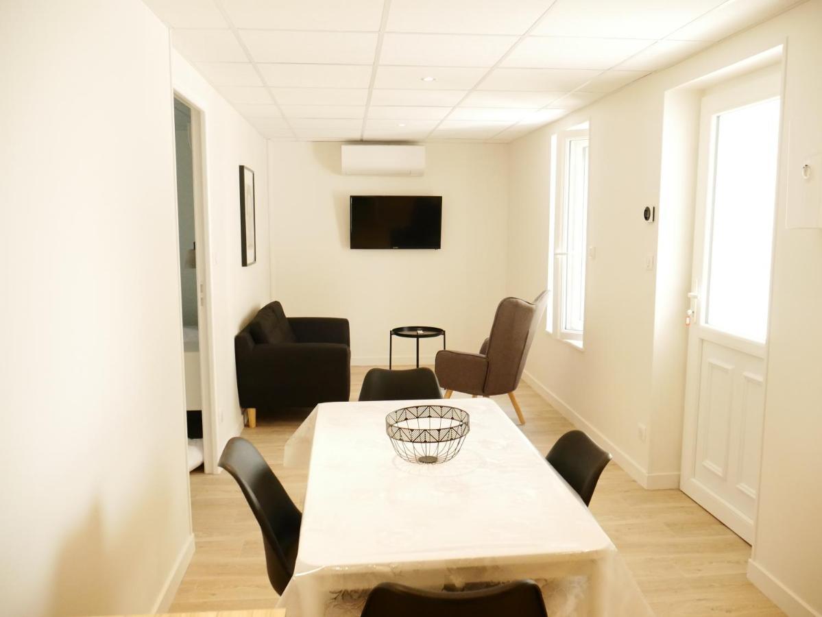 Apartment Avec - Entree Incluse *